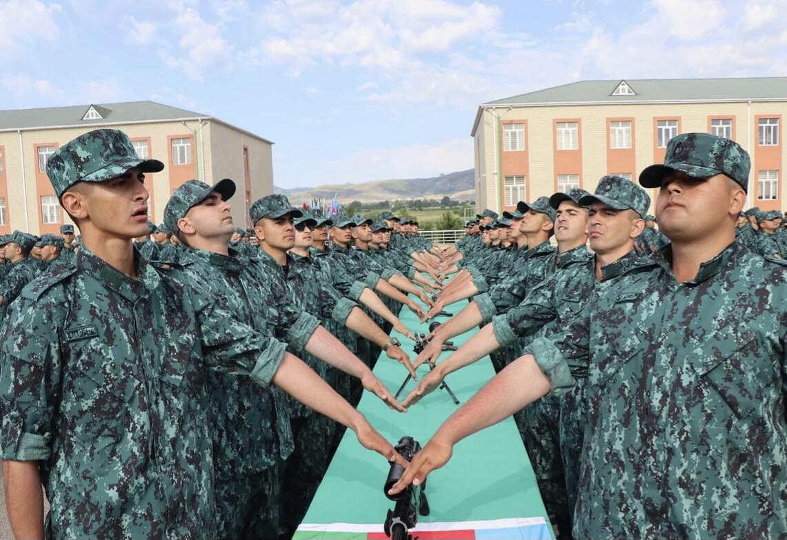 Gənc əsgərlərin hərbi andiçmə mərasimi keçirildi